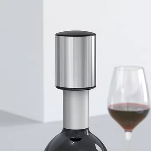 Accessoires de bar de qualité alimentaire <span class=keywords><strong>Bouchon</strong></span> de bouteille de <span class=keywords><strong>vin</strong></span> en acier inoxydable Mini <span class=keywords><strong>bouchon</strong></span> de <span class=keywords><strong>vin</strong></span> sous vide pour la fête - Product Image 3