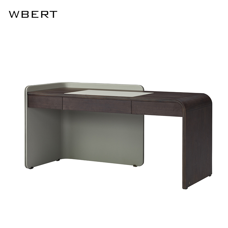 สีน้ำตาล