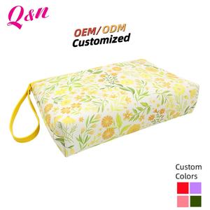 2025 Modern Custom logo PVC PU Nylon Polyester Printing <b>Makeup</b> <b>Bag</b> Large Capacity <b>Travel</b> Flower Women's Cosmetic <b>Bag</b> - Product Image 4