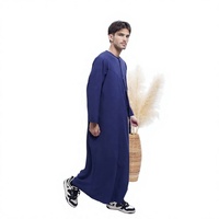 Thobe Homme Habib Émirati Omanais à Pompons – Vente en Gros – Robe Islamique Arabe de Dubaï – Vêtements Islamiques Modestes pour Hommes