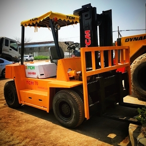 Montacargas TCM FD70 Usado en Venta a Bajo Precio - Product Image 1