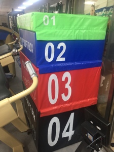 Boîtes de saut pliométriques en mousse pour athlètes 4-en-1 de différentes hauteurs – Machine d'entraînement de force et de fitness - Product Image 5