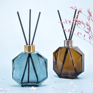 Factory New Design Aroma 100ml 200ml Luxury Reed Diffuser Bottle Diffuser Bottle