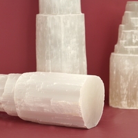 Tour de Sélénite Naturelle Sculptée, Décoration en Cristal de Gypse Blanc pour la Maison, le Bureau, le Hall d'Hôtel, Pierre Énergétique, Usine OEM ODM