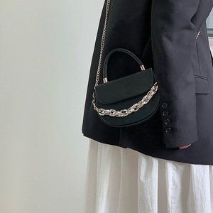 Bolso de Mano de Moda para Mujer, Alta Calidad, PU, Cadena, Asas, Cierre Magnético, Estilo Femenino, Todas las Temporadas, 19x6.5x13.5cm, Tanjing - Product Image 6