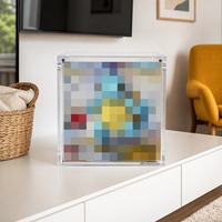 Solution d'affichage de cartes à collectionner en acrylique avec couvercle magnétique, boîte de présentation de bureau résistante aux UV, personnalisable en usine