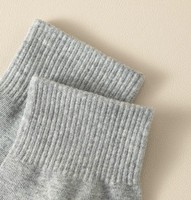 Chaussettes d'été personnalisées pour hommes en gros, prêtes à l'emploi, anti-boulochage, respirantes, support OEM ODM, logo personnalisé sur le bord et le bas