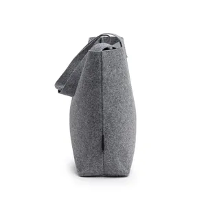 Borsa in feltro riciclato, merchandising sostenibile - Product Image 2