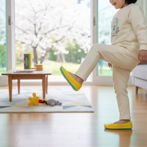 Chaussures d'intérieur haut de gamme coréennes OZKIZ pour enfants I03 2-7 ans Printemps/Automne Mode Enfant Vente en gros - Product Image 3