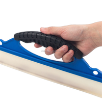 Herramienta de Limpieza de Vidrios con Cepillo Raspador de Silicona Integrado para Paneles de Automóviles y Ventanas