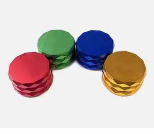 Vente en gros Moulin à herbes en alliage d'aluminium à 4 couches en forme de diamant Style moderne avec logo personnalisé Décoration intérieure de haute qualité - Product Image 2