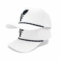 Casquette de golf 5 panneaux imperméable en tissu Dobby perforé découpé au laser avec logo brodé 3D personnalisé OEM en polyester respirant réglable pour l'extérieur