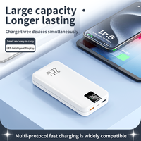 Batterie externe ultra-mince portable 10000 mAh avec double USB et Type-C à charge rapide 22,5 W, certifiée CE, et affichage numérique – Vente en gros
