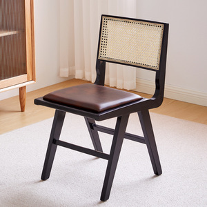 Chaise de salle à manger en bois massif de style mid-century avec assise en cannage naturel et <span class=keywords><strong>fauteuil</strong></span> en <span class=keywords><strong>rotin</strong></span> tressé à la main pour projets de bistrot et de café - Product Image 5