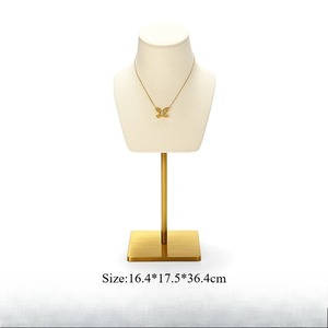 Expositor de joyería personalizado para collares, expositor de escaparate, expositor de metal con patas altas para exhibir collares tipo boloíto. - Product Image 3
