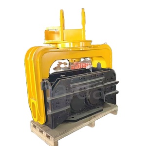 Trituradora de Madera Hidráulica para Palmeras y Bosques |   10-15T/20-26T |   2500-4000 RPM |   Cuchilla de Aleación 4 en 1 |   Digital - Product Image 1