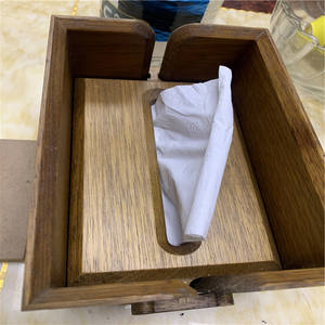 Solido nero noce cassa auricolare Audio in <span class=keywords><strong>legno</strong></span> con Japandi stile Custom Bluetooth Speaker Box a mano inciso da <span class=keywords><strong>legno</strong></span> artigiano - Product Image 4