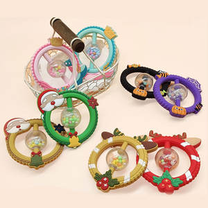 2025 Noël bébé hochet nouveau Design bébé <span class=keywords><strong>anneau</strong></span> de <span class=keywords><strong>dentition</strong></span> sensoriel sans BPA <span class=keywords><strong>anneau</strong></span> en bois avec <span class=keywords><strong>Silicone</strong></span> doux de qualité alimentaire pour les enfants cadeau - Product Image 1