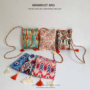 Women's <strong>Ethnic</strong> Style Polyester Printed Single Strap Crossbody Shoulder <strong>Bag</strong> with Tassel Zip Closure Lock <strong>Mobile</strong> Phone Coin Purse - Product Image 2