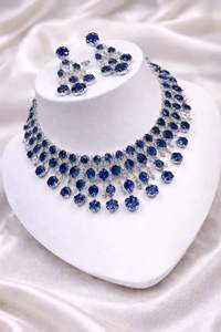 Conjunto de Joyería Nupcial Clásica Americana con Diamantes - Elegante Collar y Pendientes de Dos Piezas para Bodas, Moda para Mujeres y Niñas - Product Image 2