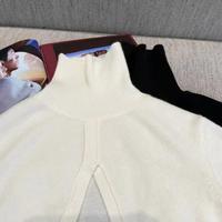 Pull en tricot à col haut et manches longues de style rétro pour femmes, coupe asymétrique, haut en tricot court révélant le nombril