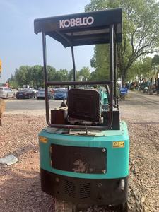 รถขุดขนาดเล็ก Kobelco SK17SR 1.7 ตัน มือสอง ใช้ระบบไฮดรอลิก ชั่วโมงการใช้งานต่ำ เหมาะสำหรับงานสวน มีสินค้าในสต็อก - Product Image 4