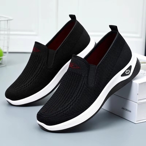 Sepatu Jalan Wanita Korea Terbaru 2025 Kasual Ringan Bernapas Sneakers Musim Panas Gugur Anti Selip Sol Empuk Grosir - Product Image 3