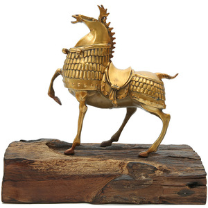 Brass General Horse Art Ornament Golden Bronze Irregular Shape For Hotel Office Home Decor Gift - Product Image 5