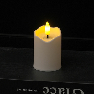 Bougie cylindrique LED coupe-vent, bougie en cire à flamme vacillante simulée avec base en métal pour cheminée de Noël - Product Image 6