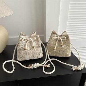 <span class=keywords><strong>Tik</strong></span> <span class=keywords><strong>Tok</strong></span> Trending Products Cute Mini Summer Vibes Bags Bolsos de mujer Señoras Niñas pequeñas Diseñador Monedero Cubo de punto Bolso de paja - Product Image 6