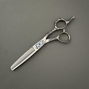 Ciseaux de coiffure à manche tête de taureau 6 pouces, ciseaux à effiler, lame standard, usage beauté, modèle droitier NT 6 - Product Image 1