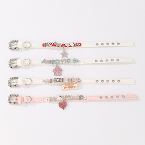 Bonito Collar para Perro con Letras de Diamantes de Imitación, Ecológico, con Cierre de Botón, Diseño de PU Cómodo para Chihuahua - Product Image 2