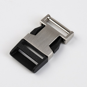 Hebilla Deslizante de Aleación de Zinc de 20 mm, Plateada Cepillada, Accesorio Duradero para Bolsos - Product Image 2