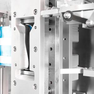 Máquina de llenado y envasado de bolsas de mermelada de jugo líquido de bolsita de forma Irregular automática de alta precisión 160BPM - Product Image 4