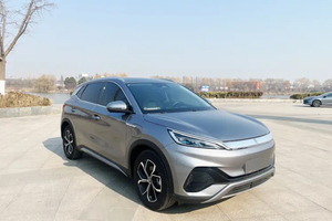 ยานยนต์ไฟฟ้า5ที่นั่งสำหรับรถยนต์มือสองรถ ATTO <span class=keywords><strong>3</strong></span>รถมือสอง EV Byd Yuan ด้วยความเร็วสูง - Product Image 2