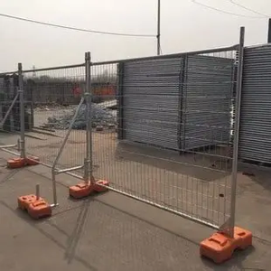 Clôture <span class=keywords><strong>de</strong></span> <span class=keywords><strong>chantier</strong></span> temporaire mobile galvanisée, économique, vente en gros directe usine, pour cour, ranch et <span class=keywords><strong>chantier</strong></span> <span class=keywords><strong>de</strong></span> construction - Product Image 4