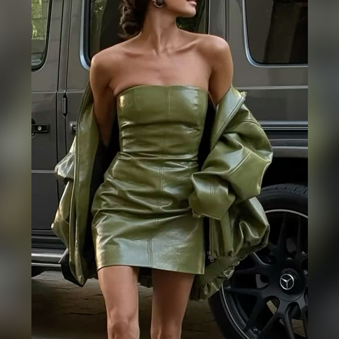 สีเขียว