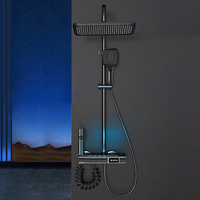 Sistema de Ducha Digital con Pantalla, 4 Funciones, Lluvia y Ducha de Mano, Acabado Gunmetal, Venta al por Mayor de Fábrica, OEM ODM