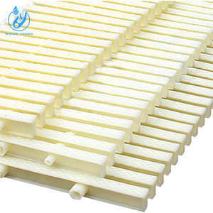 Couverture en <span class=keywords><strong>plastique</strong></span> antidérapante de grilles de gouttière de canal de débordement pour des piscines assurant la protection et la longévité - Product Image 4