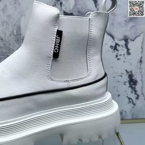 Novità 2025 Stivaletti da <span class=keywords><strong>Uomo</strong></span> a Collo Alto con Suola Spessa Rialzata Antiscivolo da Moto, Scarpe Bianche - Product Image 6