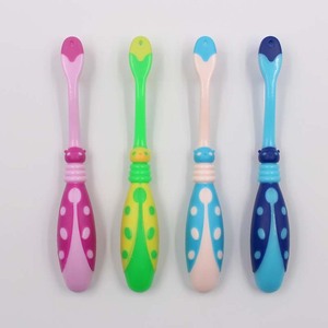 Cepillo de dientes infantil colorido con cerdas suaves y cabezal pequeño, cepillo de dientes manual para niños - Product Image 2