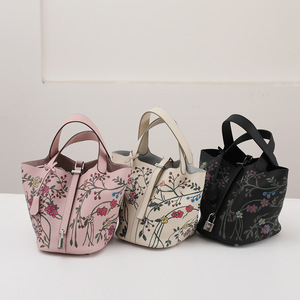 <span class=keywords><strong>Sac</strong></span> à main en cuir de vachette première couche peint, <span class=keywords><strong>sac</strong></span> pour femme, design de marque, <span class=keywords><strong>sac</strong></span> en cuir véritable, <span class=keywords><strong>sac</strong></span> seau en cuir véritable - Product Image 1