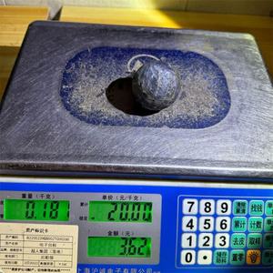 Kindfull Factory Vente Chaude Mélange de Lunes Artisanales en Cristal Naturel Multicolores et de Matériaux Variés de 5 cm pour Cadeaux - Product Image 6