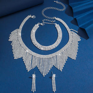 Magnifique Parure de Bijoux en Cuivre Style Européen et Américain, Plaqué Argent, Chaîne de Clavicule, Boucles d'Oreilles et Bracelet pour Accessoires de Mariage Féminins - Product Image 2