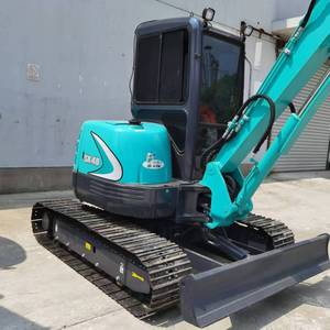 Excavatrice sur chenilles Kobelco SK40, bleue, hydraulique, pour travaux de construction - Product Image 4