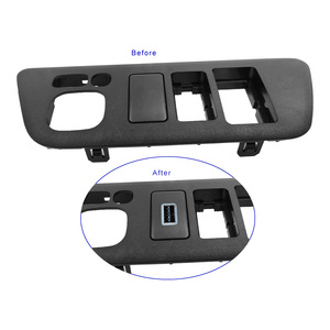 ฝาครอบแผงคอนโซลกลาง Sirui สำหรับ Dongfeng 560 580 พร้อมพอร์ต USB และรองรับการชาร์จเร็ว - Product Image 1