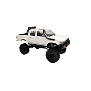 Camion RC Crawler 4x4 WPL C-64-1 2.4G, construction métallique, câble USB, télécommande 9 canaux, portée 20m, échelle 1:16 - Product Image 4