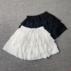 Conjunto de 2 piezas de punto de fábrica OEM 2025 para mujer, cárdigan con cordones y cuello cuadrado, Top de manga larga y falda con volantes, moda al por mayor - Product Image 3