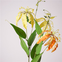 Guirlande de 3 petites fleurs imprimées en 3D en latex (lys flamboyants et narcisses) pour la décoration nordique et la photographie de la Saint-Valentin