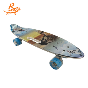 Patineta de Alta Calidad con Capacidad de 100 kg, para Adultos, Niños y Principiantes, Rodamientos ABEC-7, Patineta de Plástico RY2406PY RY24 - Product Image 1